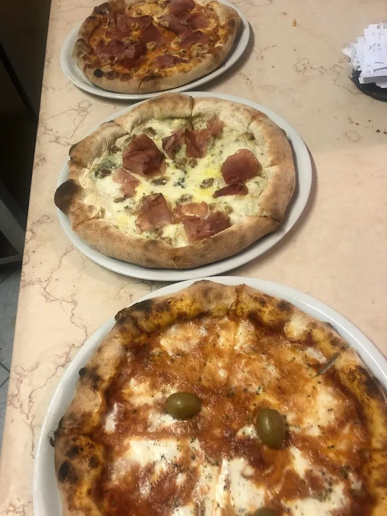 Menu_Pizzeria La Piazzetta_Carmiano_image_7