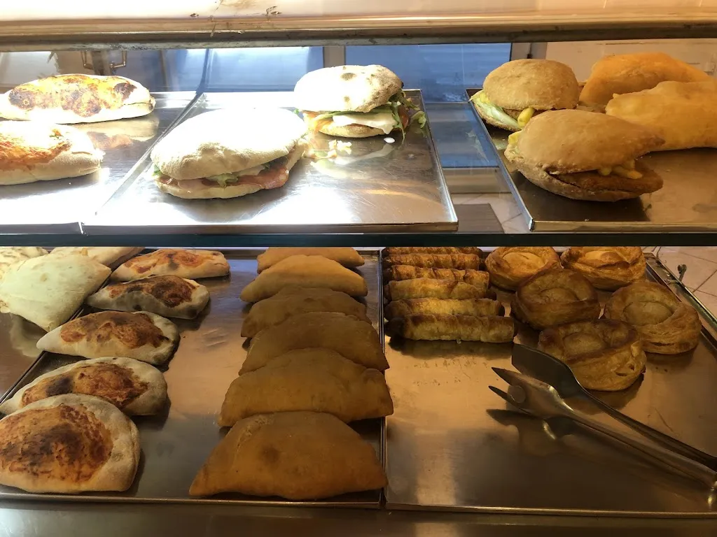 Pizzeria La Piazzetta_Carmiano_slider_image_3