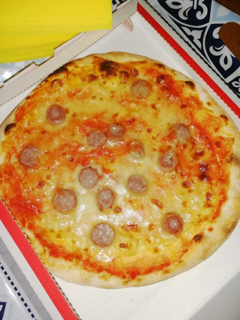 Menu_New Happy Pizza_Tromello_image_6