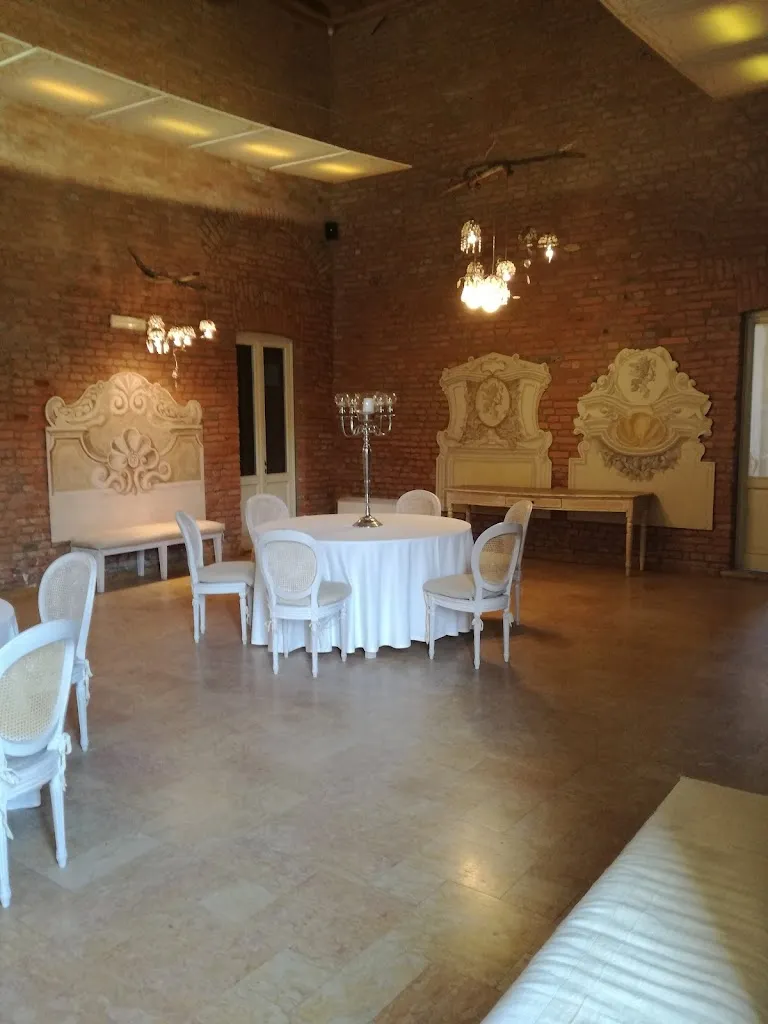 Palazzo Calderari_Turano Lodigiano_slider_image_3