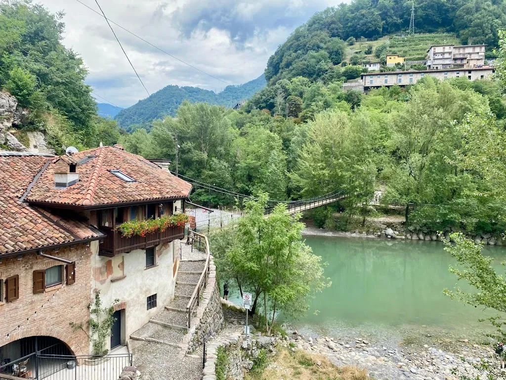 Borgo medievale di Clanezzo restaurant in Ubiale Clanezzo