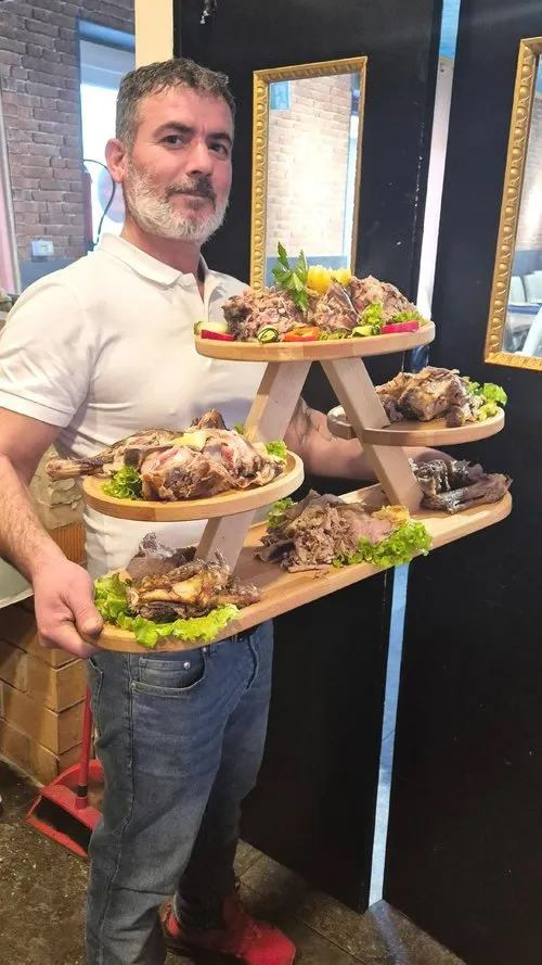 La Vecchia Griglieria Ballkan da Stiven - Ristorante Tipico Albanese / Carne alla Griglia / Cucina Italiana_Uboldo_slider_image_3