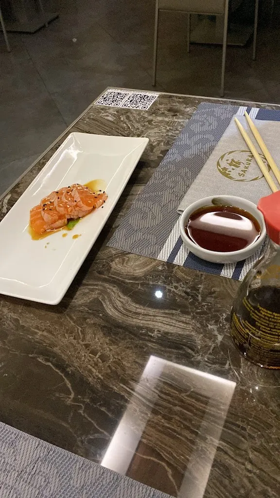 Giorgia Verga_Sakura japanese restaurant_Uboldo_review