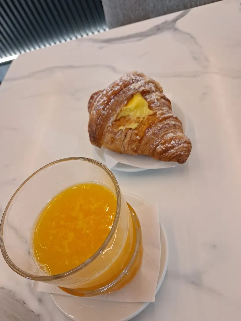 Menu_Luxale Coffee Living Food_Turbigo_image_9