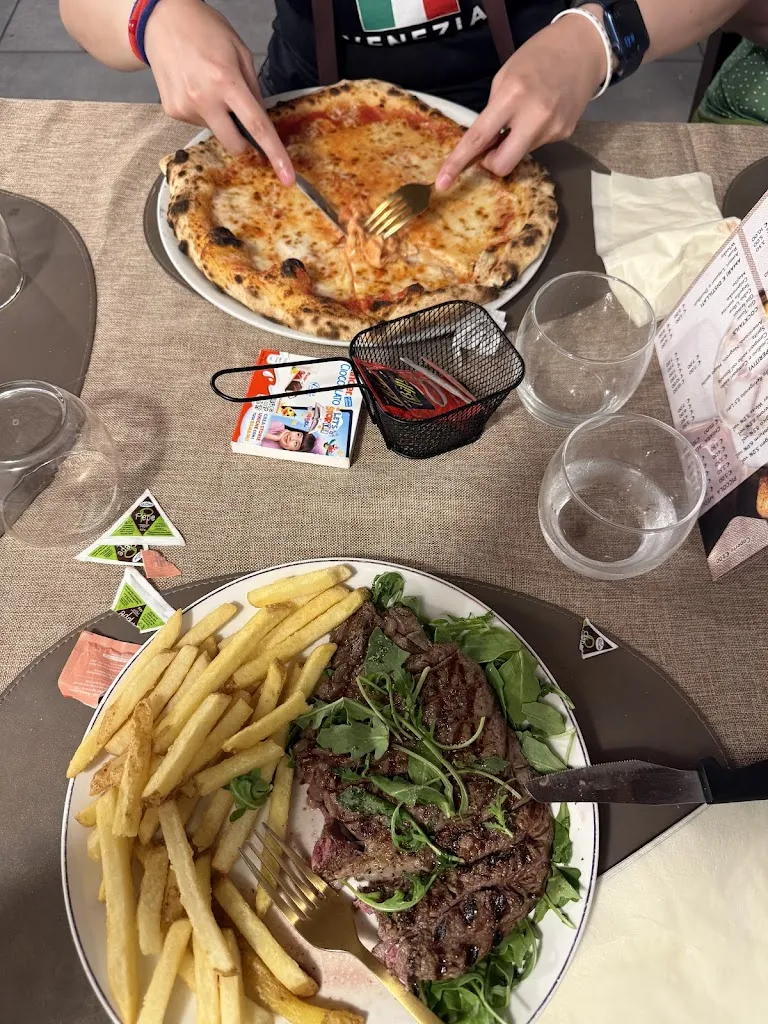 Enrik Haalen_Danny’s Pizzeria RistoPub_Turbigo_review