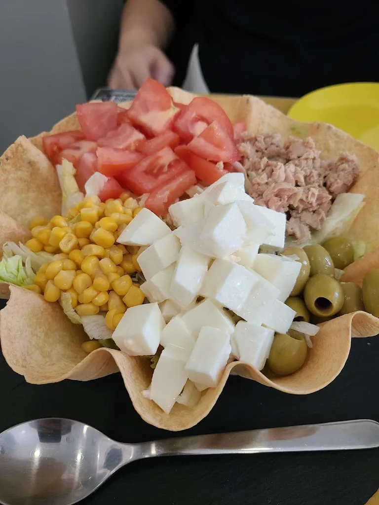 Ryan James Speroni_La caffetteria di Turbigo_Turbigo_recensione