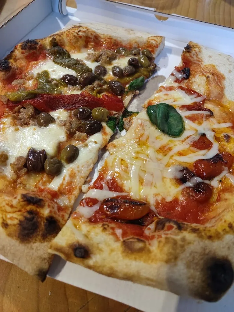 IDEAngelis architect_Pizzeria d'asporto Moschiano_Turbigo_recensione