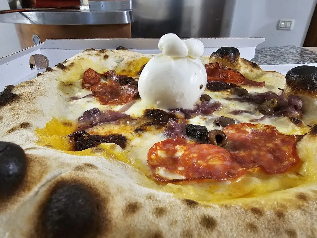 Pizzeria d'asporto Moschiano_Turbigo_slider_image_2