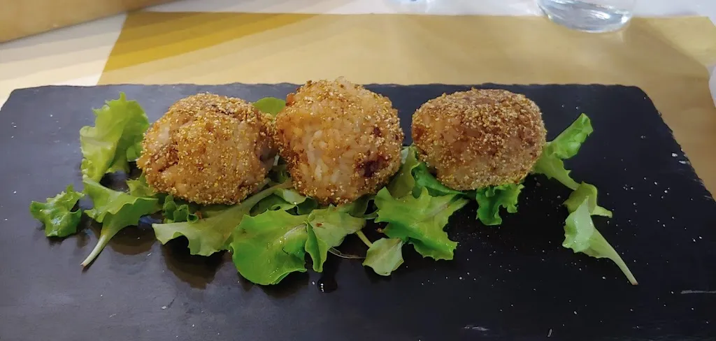 LA CORTE DEL VINO restaurant in Turbigo