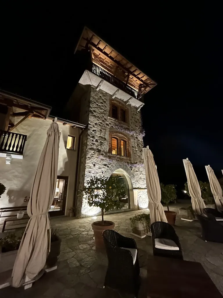 Quercus_Uggiate Trevano_slider_image_3