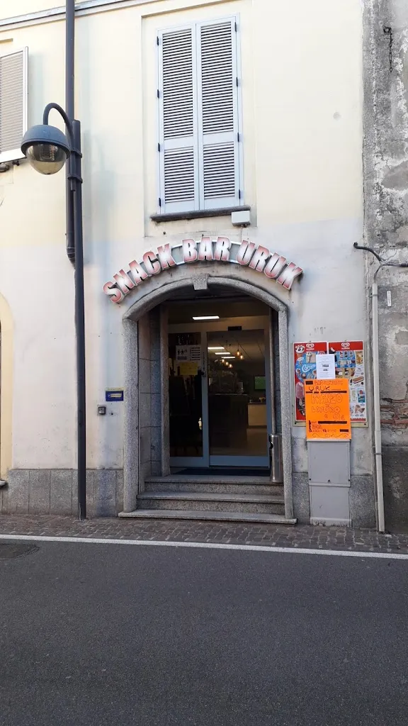 Bar Uruk restaurant in Uggiate Trevano