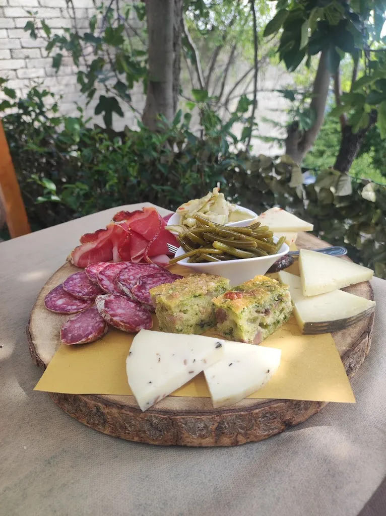 Menu_Trattoria Le 4 Ville_Carapelle Calvisio_image_5