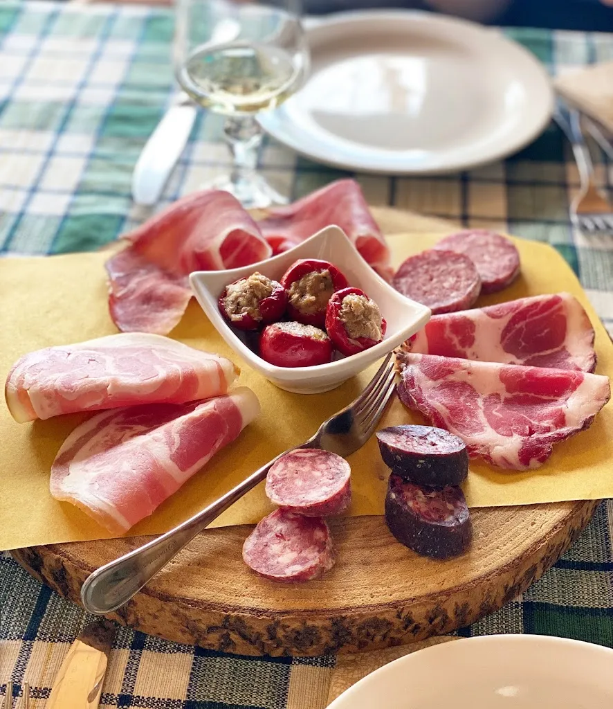 Run Rae Rae_Trattoria Le 4 Ville_Carapelle Calvisio_review