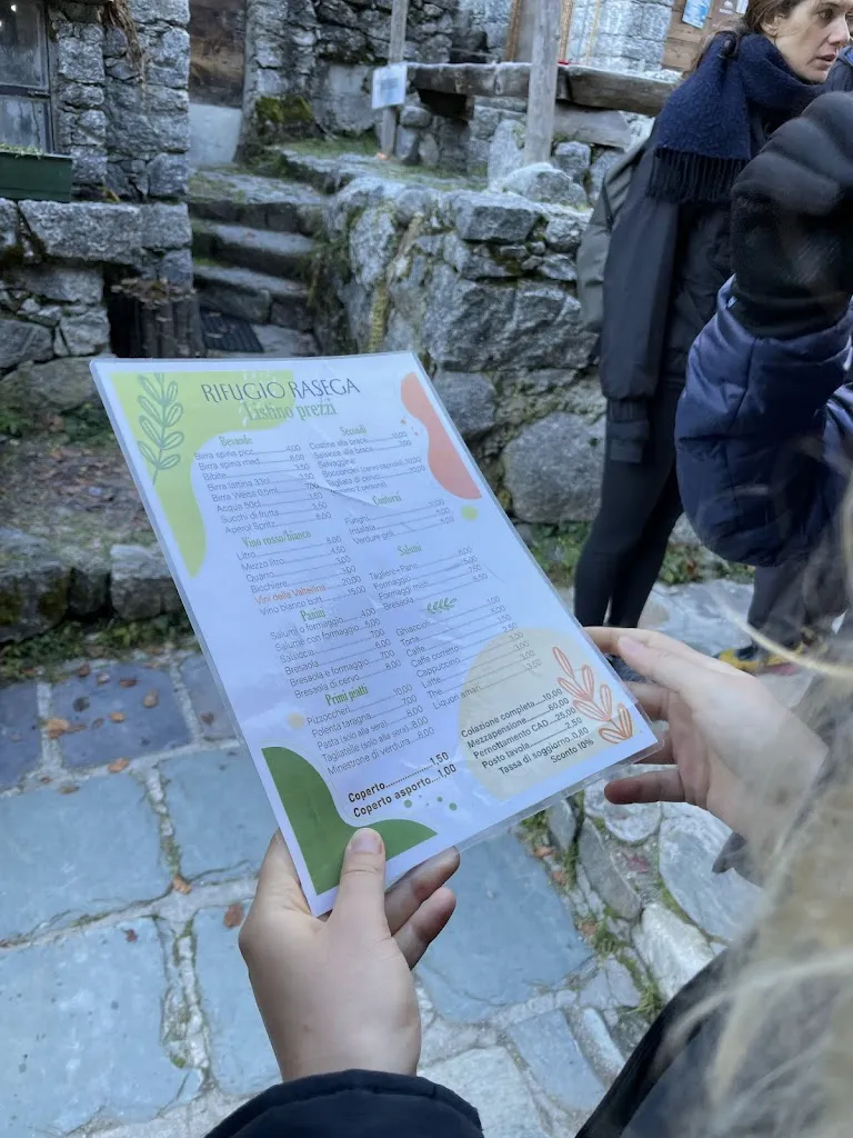 Menu_Rasega Hut_Val Masino_image_3