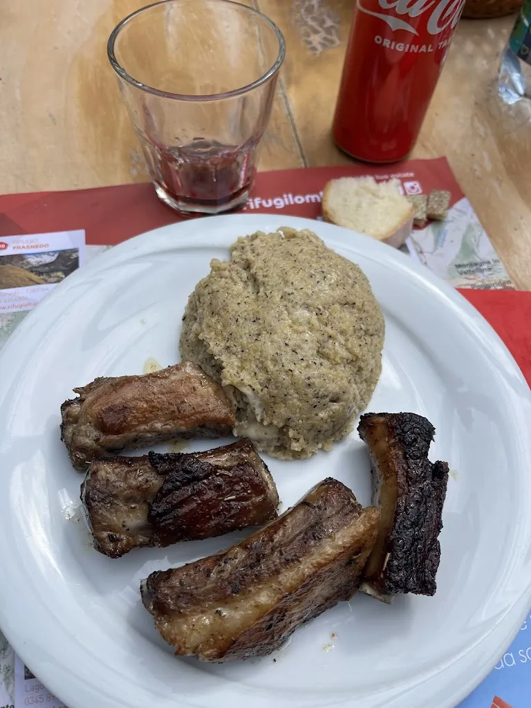 Menu_Rasega Hut_Val Masino_image_6