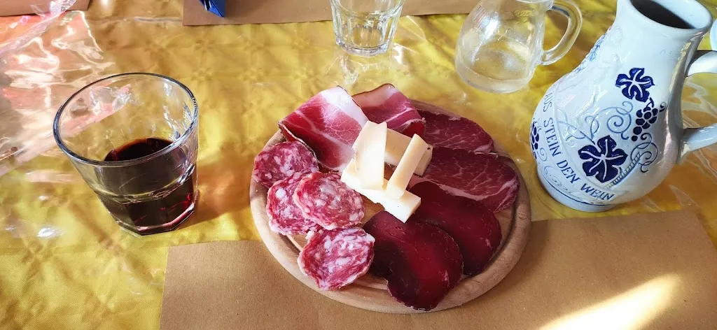 Menu_Rasega Hut_Val Masino_image_7