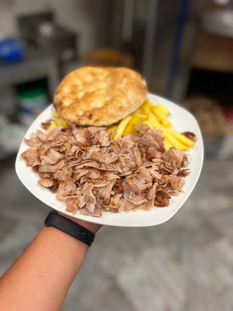 Menu_İstanbul Usmate velate Turkish kebap_Usmate-Velate_image_4