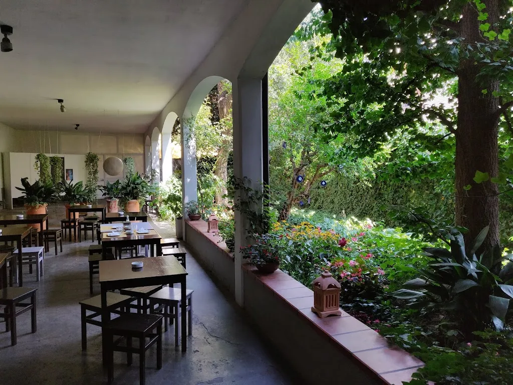 Calisto Cafè restaurant in Vailate