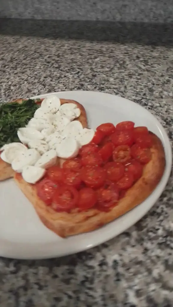 LOCANDA I TAROCCHI RISTO ALLOGGI & PIZZA_Vailate_slider_image_2