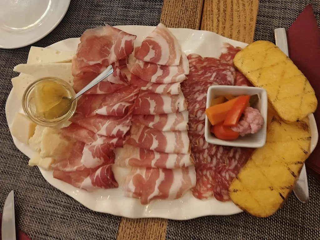 Osteria al Volto Bistrot_Valeggio_slider_image_3