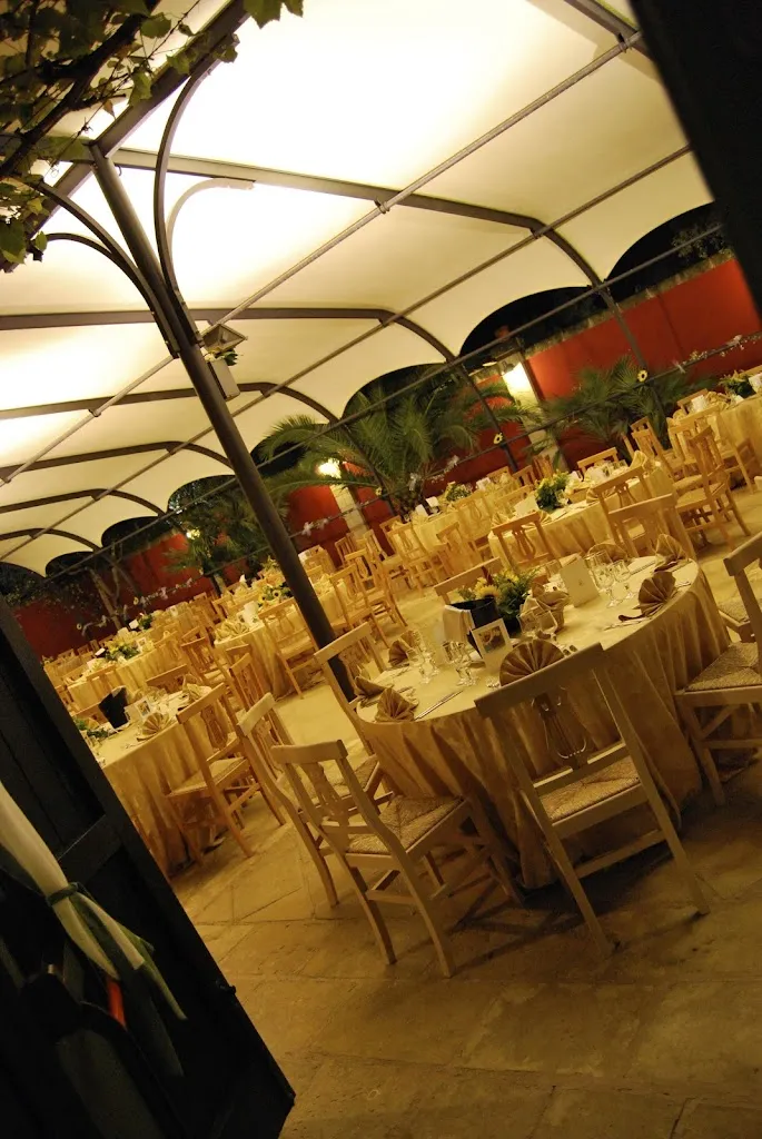 Torre Canfore AGRITURISMO restaurant in Carpignano Salentino