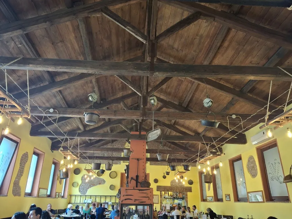 gabriele merli_Agriturismo Luna_Valera Fratta_review