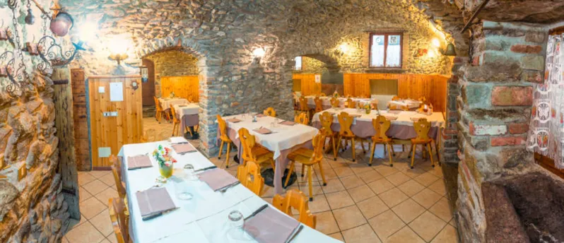 Bar Ristoro dei Cinque Laghi Casa Vacanze_Valgoglio_slider_image_1