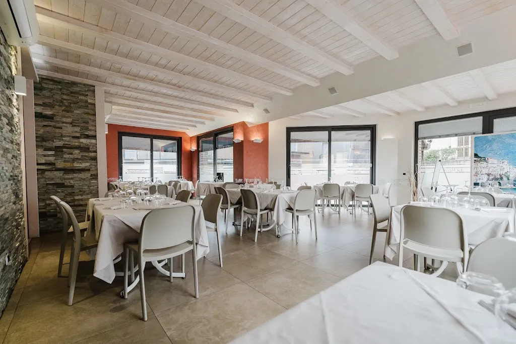 Ristorante Pizzeria La Mandragola restaurant in Valbrona