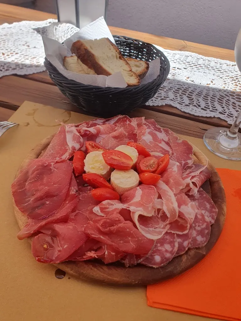 Taverna Del Luf_Valbrona_slider_image_3