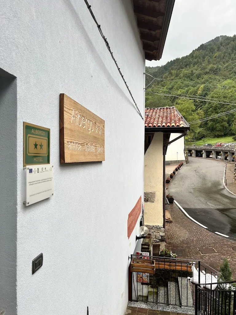 Peter Graves_Antica Osteria Pace di Iseppi Demetrio_Valvestino_recensione