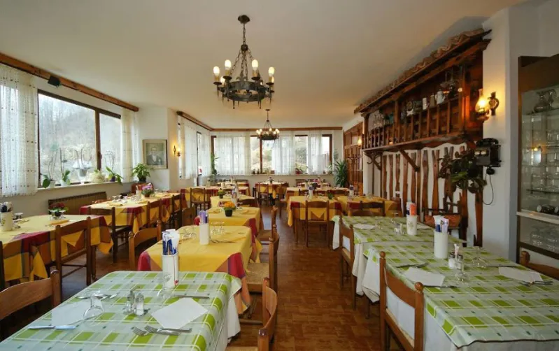 Albergo Ristorante Pizzo Tre Signori_Valtorta_slider_image_1