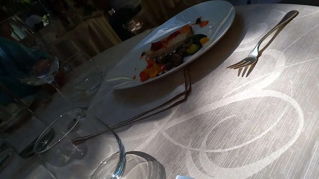 Hotel Villa Giulia - Ristorante Al Terrazzo_Valmadrera-Caserta_slider_image_2