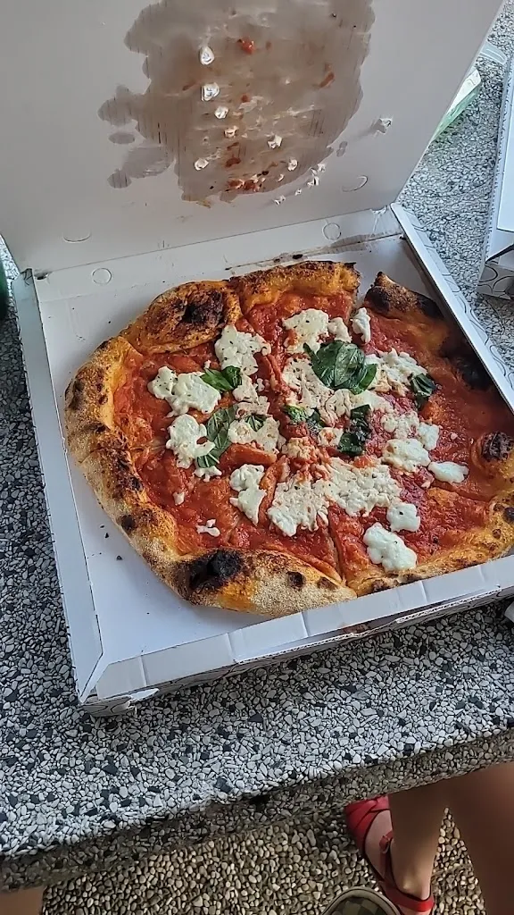 Mckay Winkel_Semaforo 13_Valmadrera-Caserta_recensione