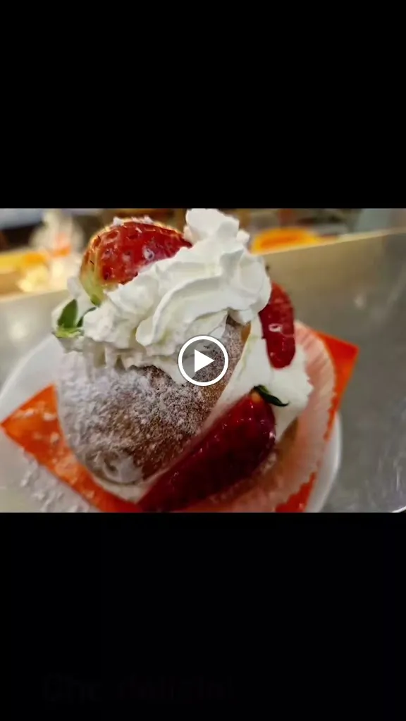 ChiaroScuro kafe'_Vedano Olona_slider_image_2