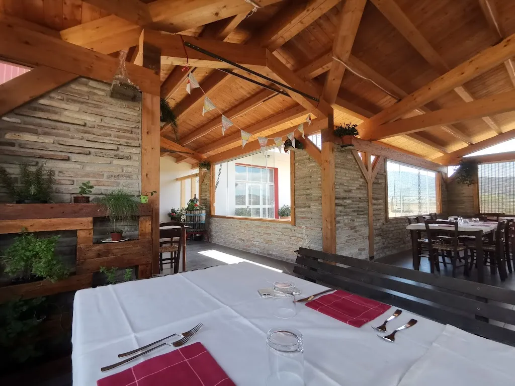 Scrigno di Porpora restaurant in Carapelle Calvisio