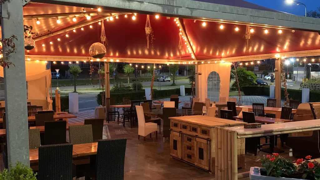 Japanese Kiri Restaurant_Vedano Olona_slider_image_1