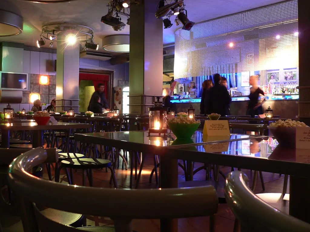 L'Arlecchino S.N.C. restaurant in Vedano Olona