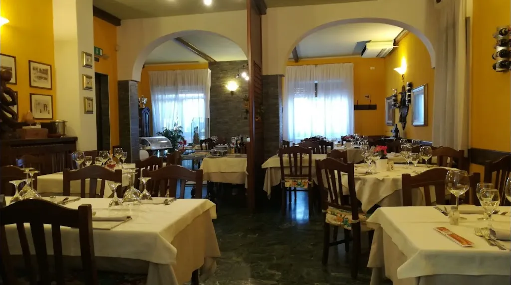 Ristorante Antica Cascina Zappa restaurant in Vedano al Lambro