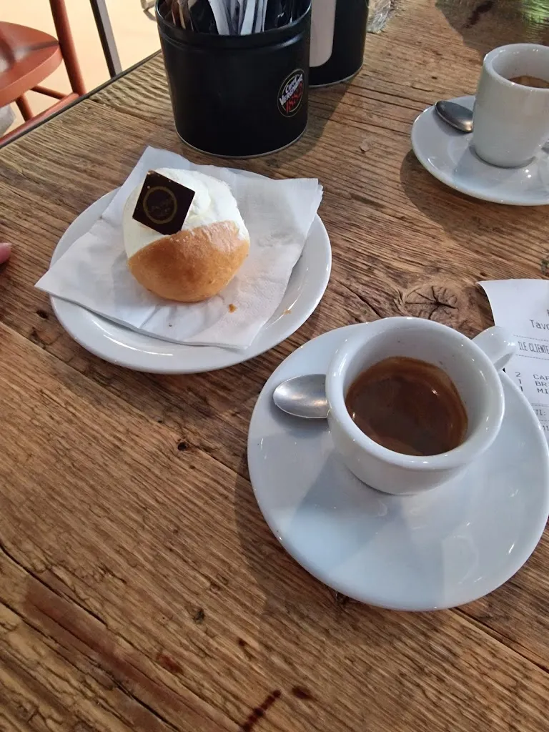 Alice_Cagiada_Vedano al Lambro_review