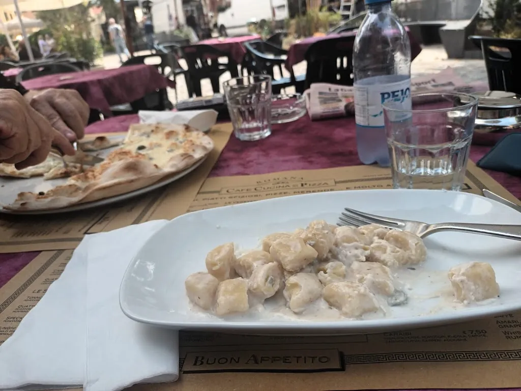 Giacomo Remondina _Romana Cafè Cucina e Pizza_Varzi_review