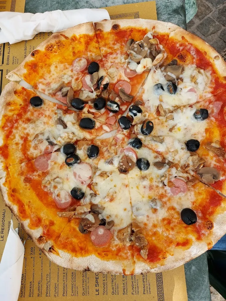 Mauro Buratto_Romana Cafè Cucina e Pizza_Varzi_review