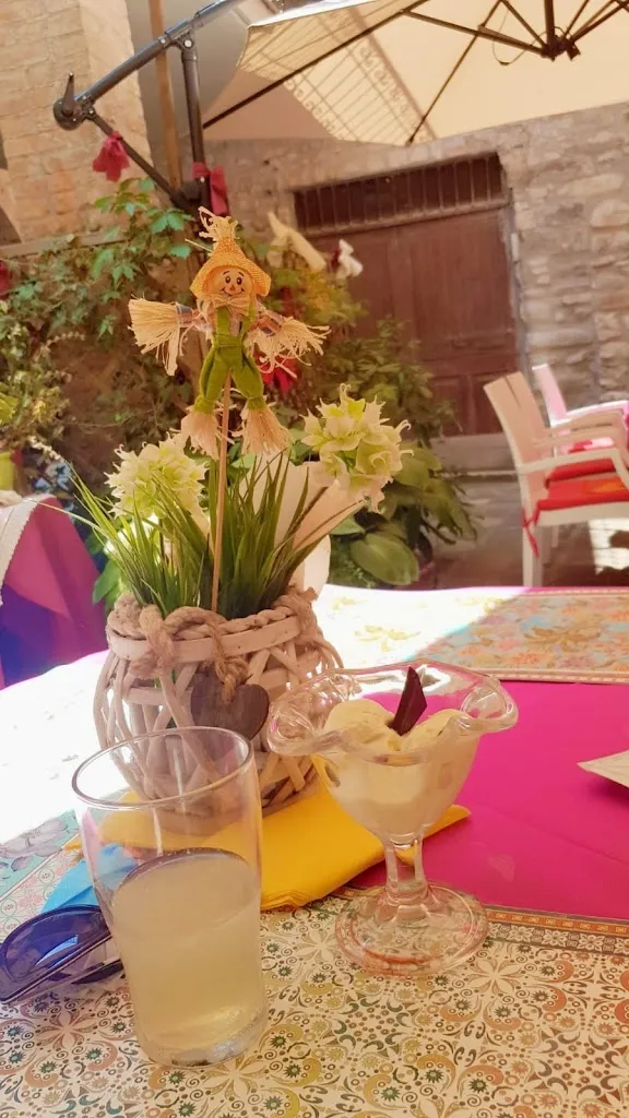 Marius A. Anghel_Jimmy'z Bar & Food_Varzi_review