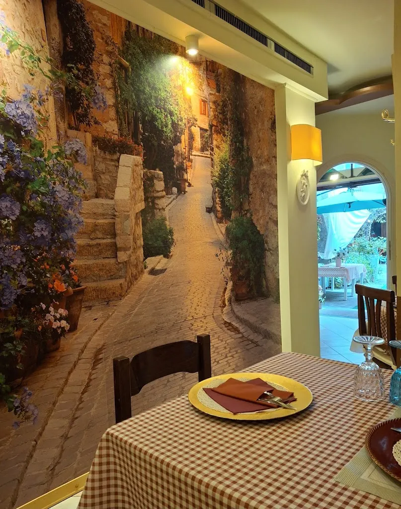 Jimmy'z Bar & Food_Varzi_slider_image_2