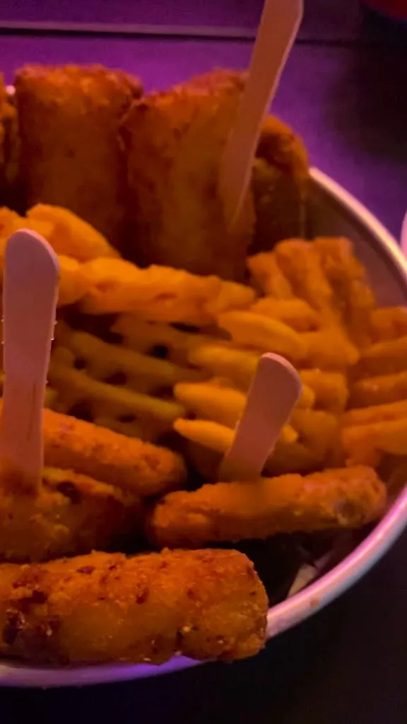 Riccardo Gentilucci_Boom Burger Esplosioni Di Gusto!_Carosino_review