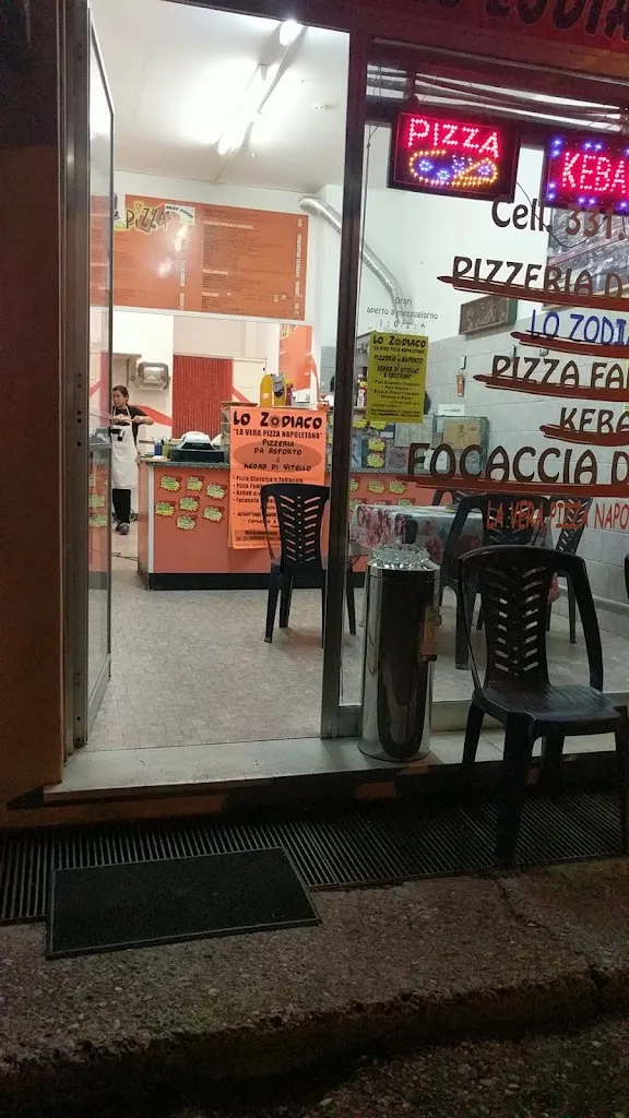 Lo Zodiaco_Varzi_slider_image_3