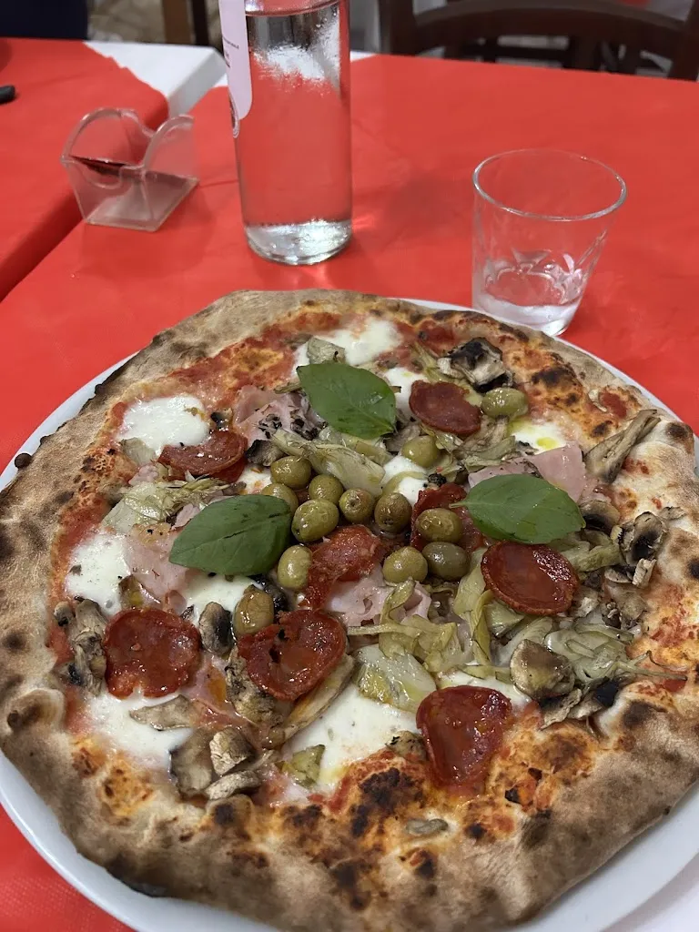 michelle sivo_Pizzeria il top carosino di Andrea Lanza_Carosino_review