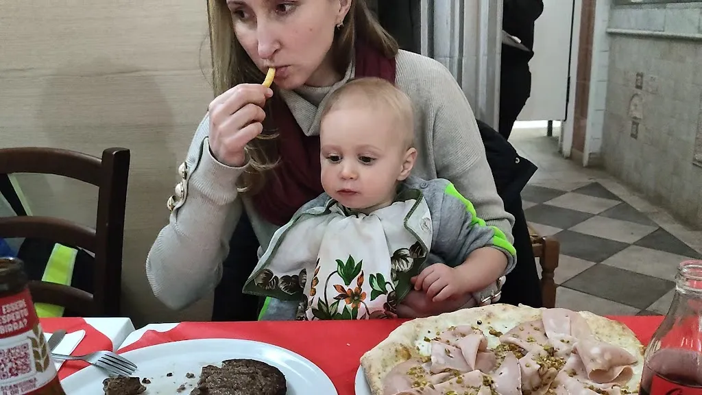 Pizzeria il top carosino di Andrea Lanza_Carosino_slider_image_2