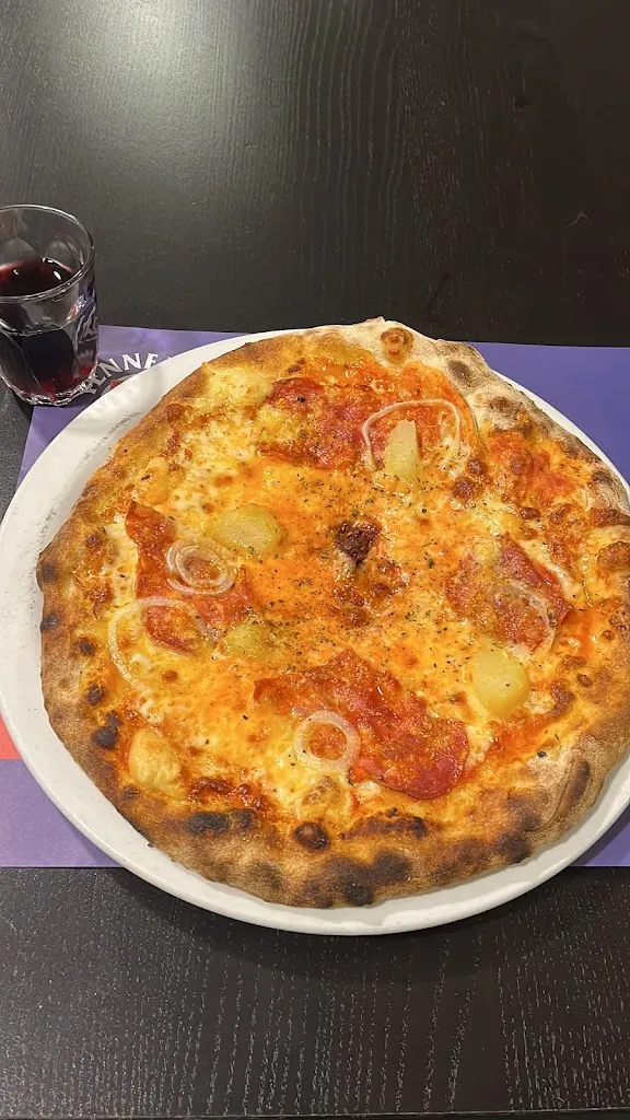 Mino Firgens_Bar La Noce_Vendrogno_review