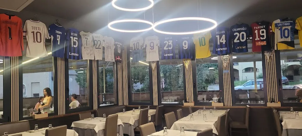 LA TERRAZZA VENIANO_Veniano_slider_image_3