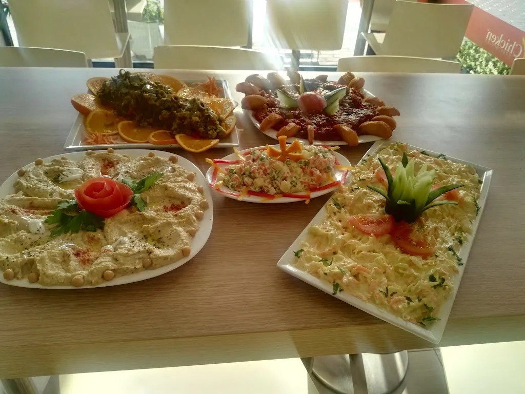 Chicken n Chicken_Veniano_slider_image_2